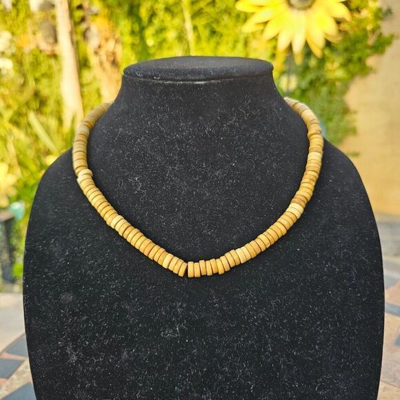 Vintage Handcrafted Boho Wooden Beaded Choket Necklace - Picture 2 of 3